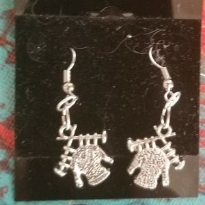 Knitting a sweater charm earrings
